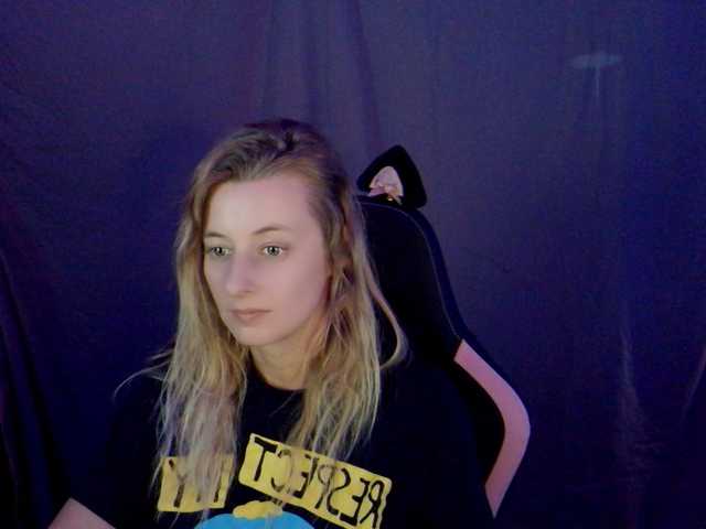 AsiaGoesPro's BongaCams show and profile