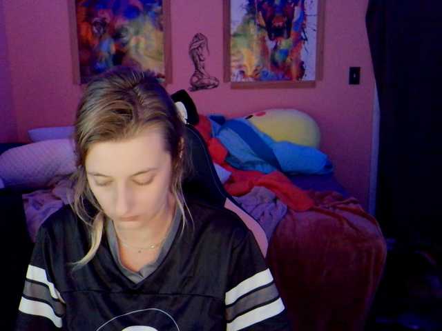 AsiaGoesPro's BongaCams show and profile