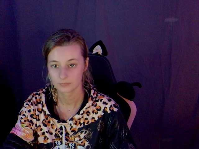 AsiaGoesPro's BongaCams show and profile