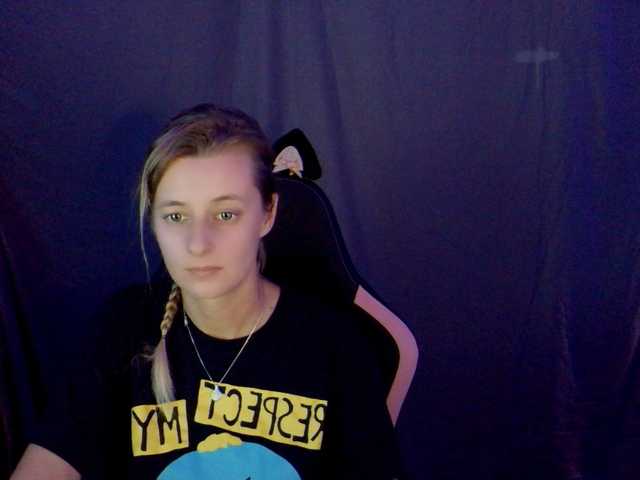 AsiaGoesPro's BongaCams show and profile