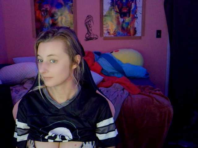 AsiaGoesPro's BongaCams show and profile