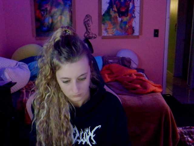 AsiaGoesPro's BongaCams show and profile