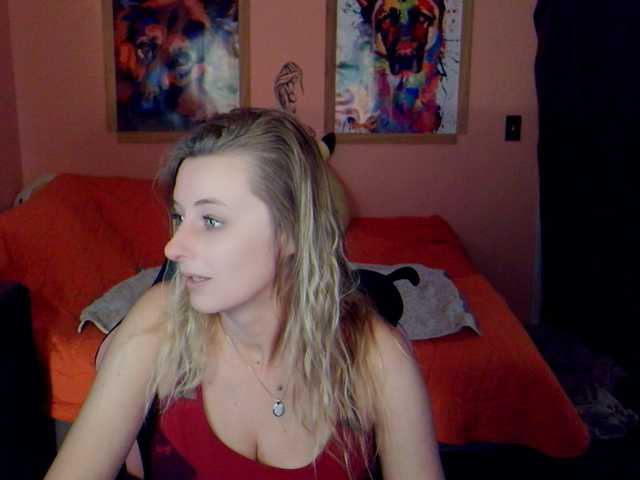 AsiaGoesPro's BongaCams show and profile