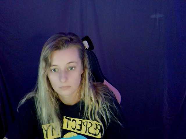 AsiaGoesPro's BongaCams show and profile