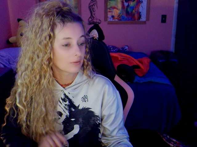 AsiaGoesPro's BongaCams show and profile