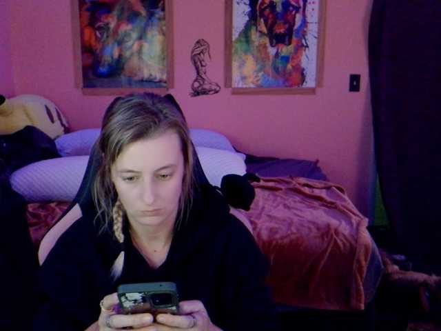 AsiaGoesPro's BongaCams show and profile