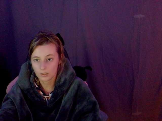 AsiaGoesPro's BongaCams show and profile