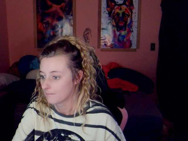 AsiaGoesPro's BongaCams show and profile