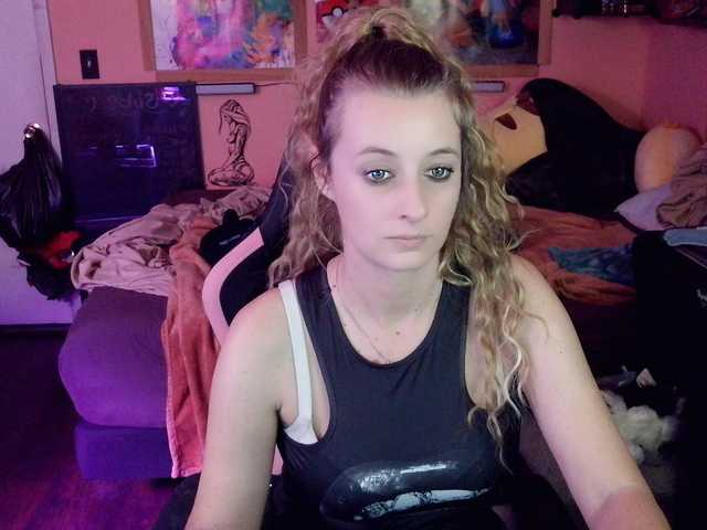 AsiaGoesPro's BongaCams show and profile