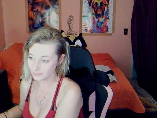 AsiaGoesPro's BongaCams show and profile