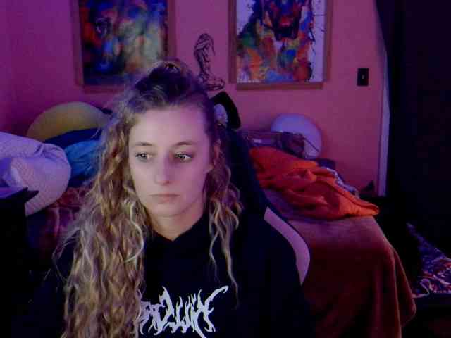 YourSecretGirlFriend963 webcam