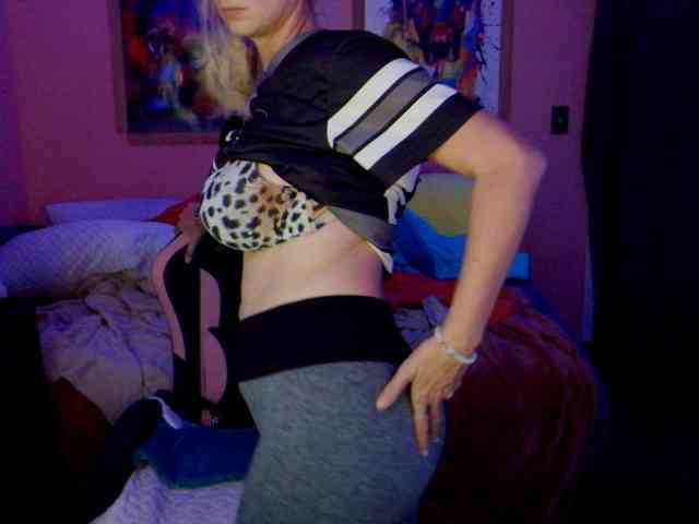 YourSecretGirlFriend963 webcam