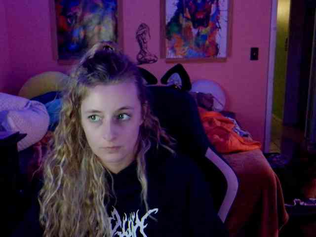 YourSecretGirlFriend963 webcam