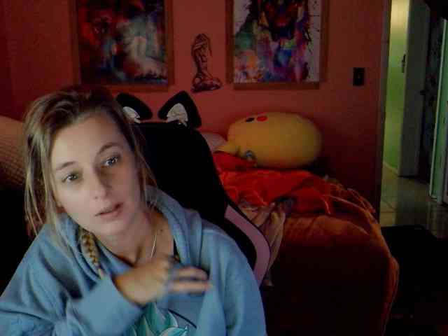 YourSecretGirlFriend963 webcam