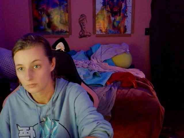 YourSecretGirlFriend963 webcam