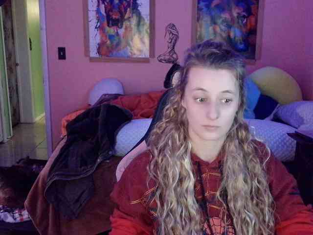 YourSecretGirlFriend963 webcam