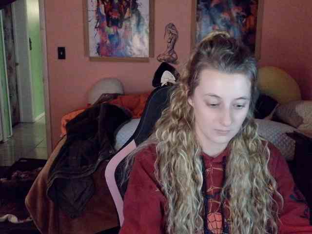 YourSecretGirlFriend963 webcam