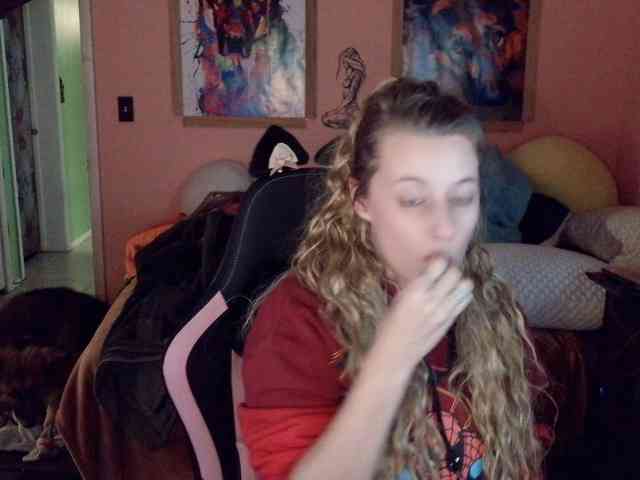 YourSecretGirlFriend963 webcam