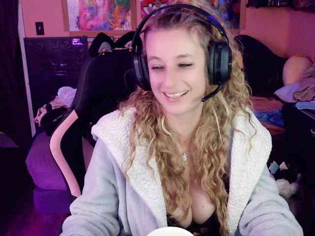 YourSecretGirlFriend963 webcam