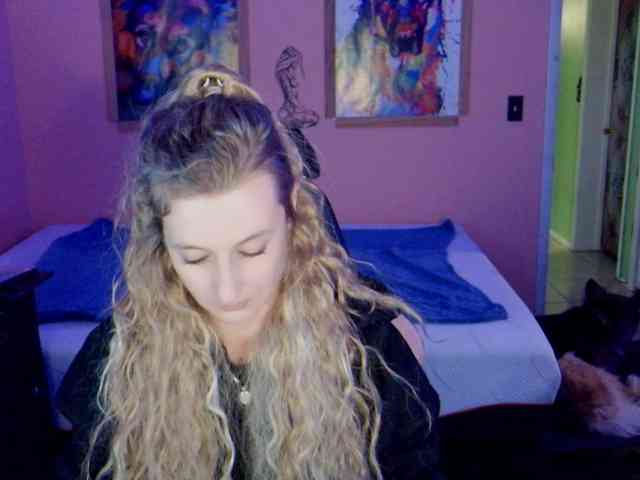 YourSecretGirlFriend963 webcam