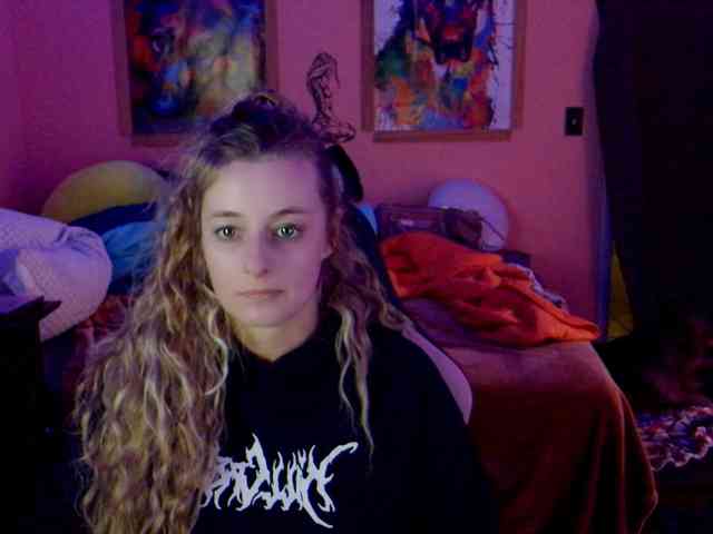 YourSecretGirlFriend963 webcam