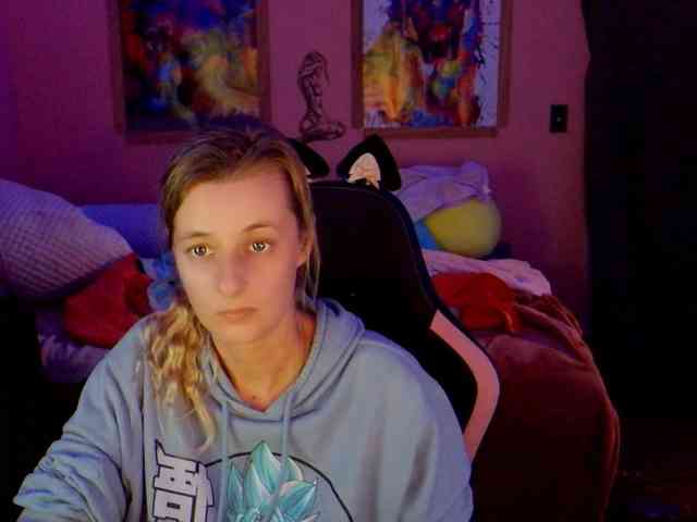 YourSecretGirlFriend963 webcam