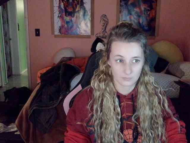 YourSecretGirlFriend963 webcam