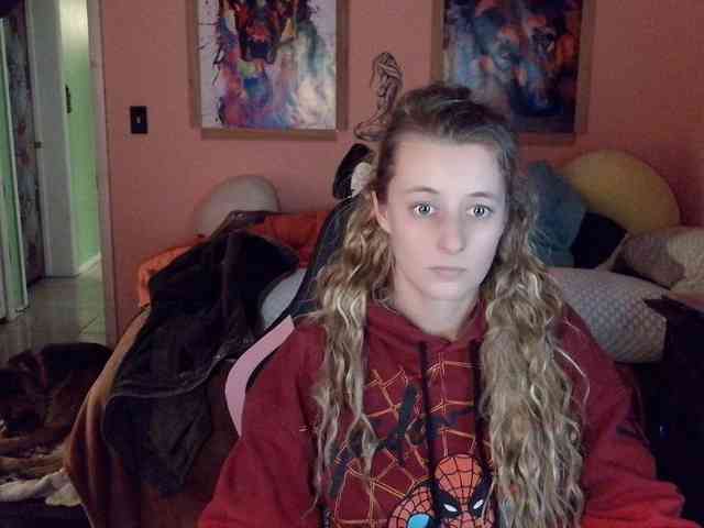 YourSecretGirlFriend963 webcam