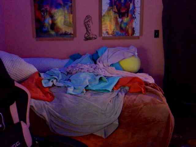 YourSecretGirlFriend963 webcam