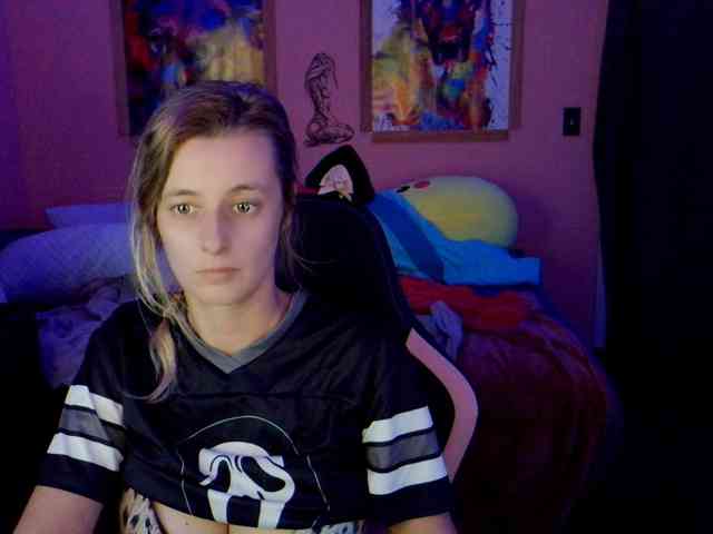 YourSecretGirlFriend963 webcam