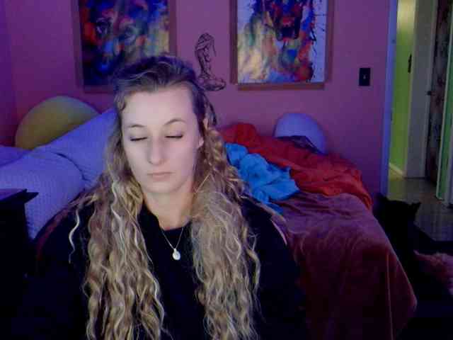 YourSecretGirlFriend963 webcam