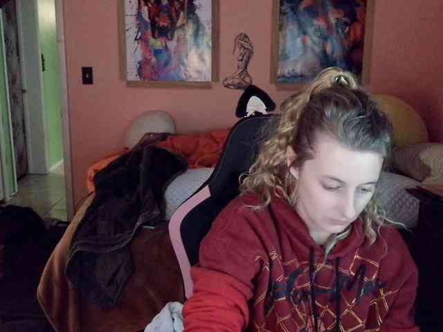 YourSecretGirlFriend963 webcam