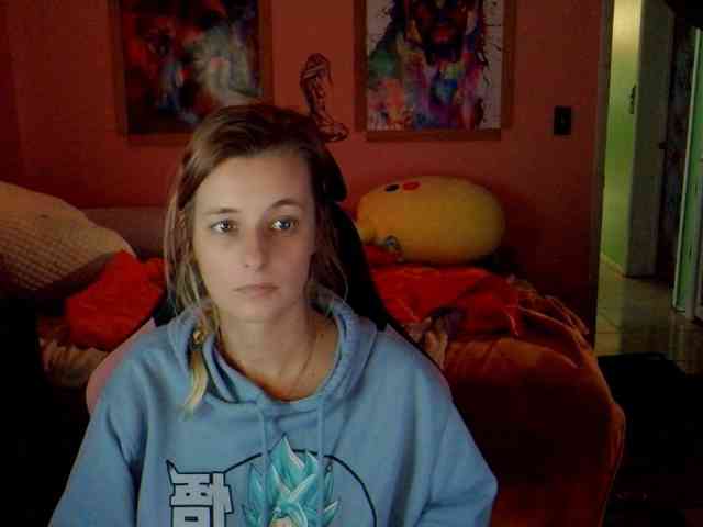 YourSecretGirlFriend963 webcam