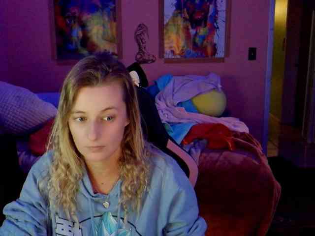 YourSecretGirlFriend963 webcam