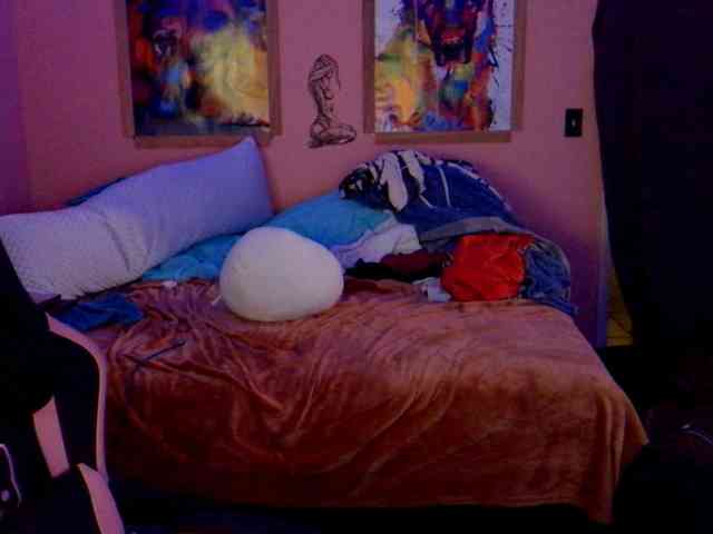 YourSecretGirlFriend963 webcam