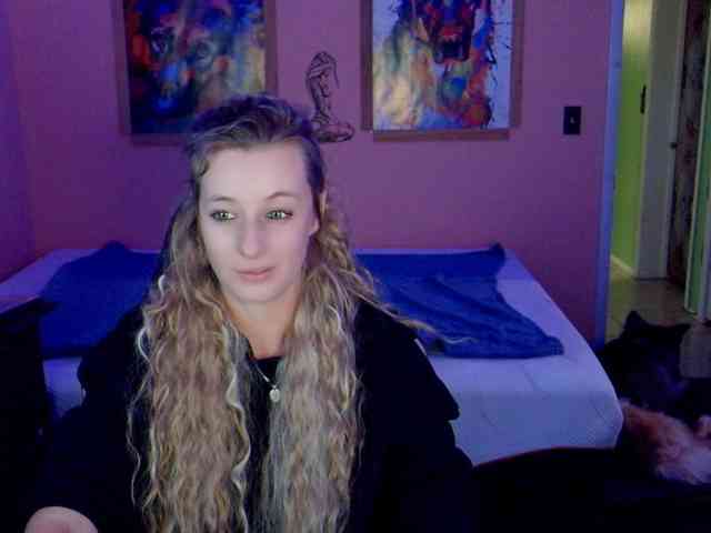 YourSecretGirlFriend963 webcam