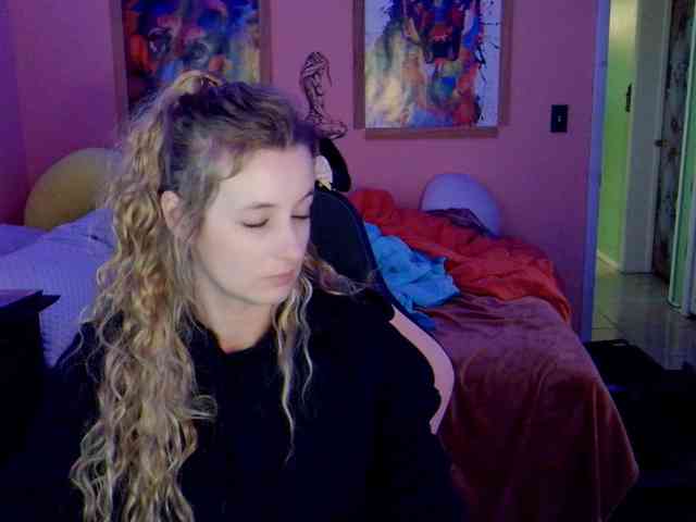 YourSecretGirlFriend963 webcam