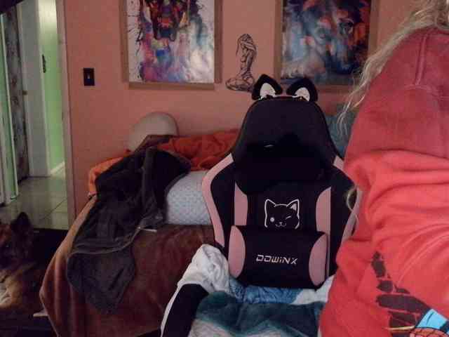 YourSecretGirlFriend963 webcam