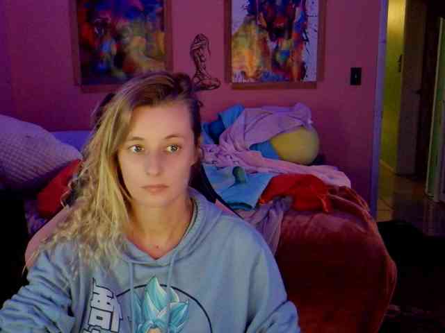 YourSecretGirlFriend963 webcam