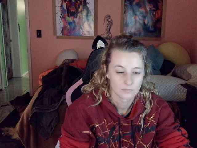 YourSecretGirlFriend963 webcam