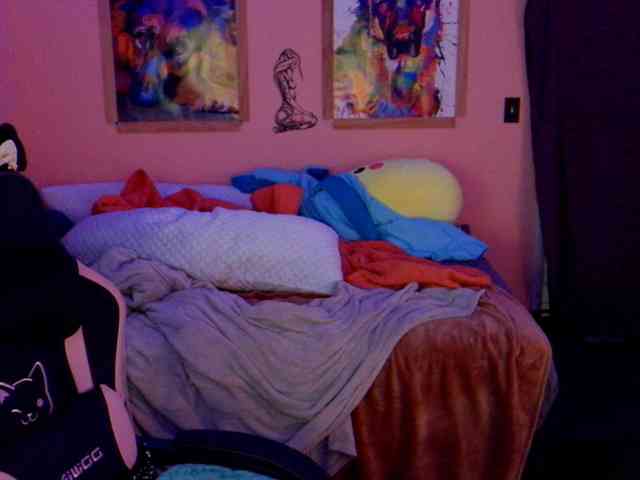 YourSecretGirlFriend963 webcam