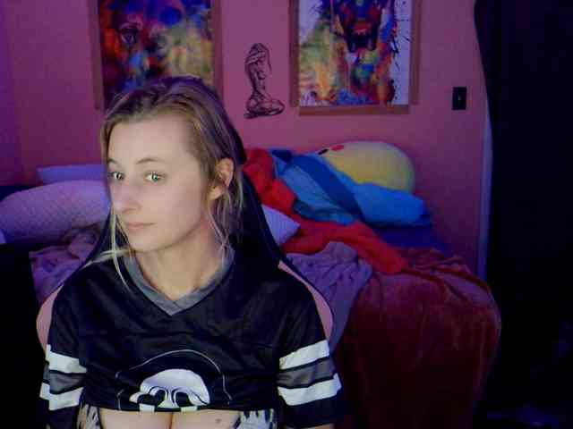 YourSecretGirlFriend963 webcam