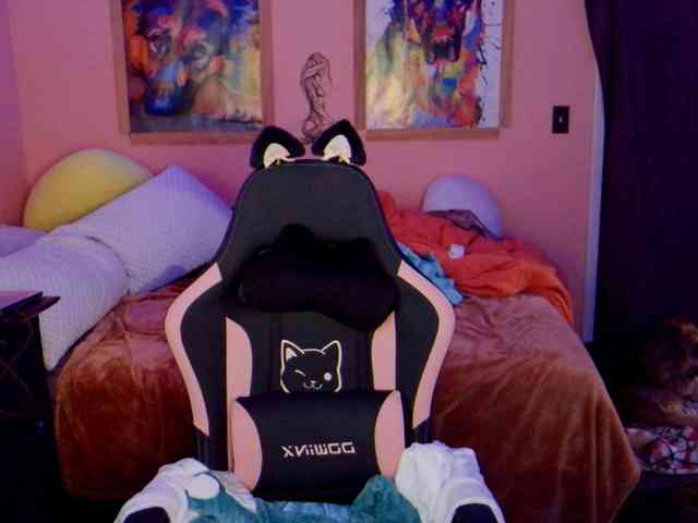 YourSecretGirlFriend963 webcam