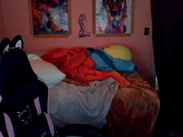 YourSecretGirlFriend963 webcam