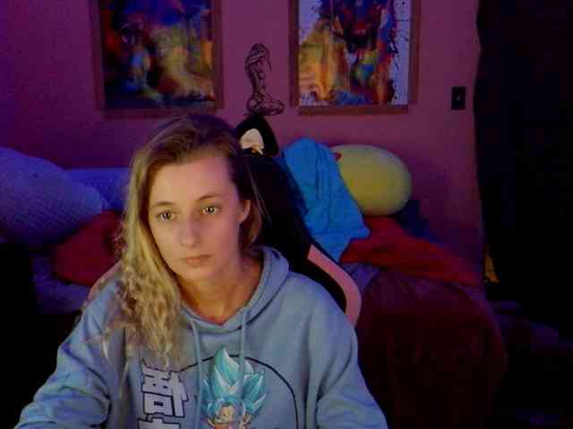 YourSecretGirlFriend963 webcam