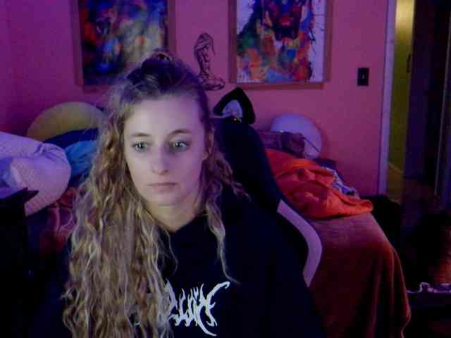 YourSecretGirlFriend963 webcam