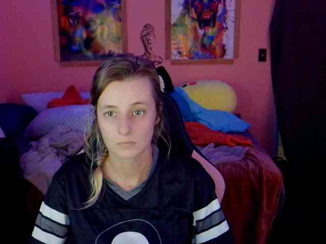 YourSecretGirlFriend963 webcam