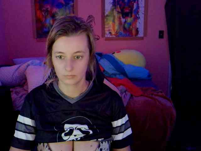 YourSecretGirlFriend963 webcam