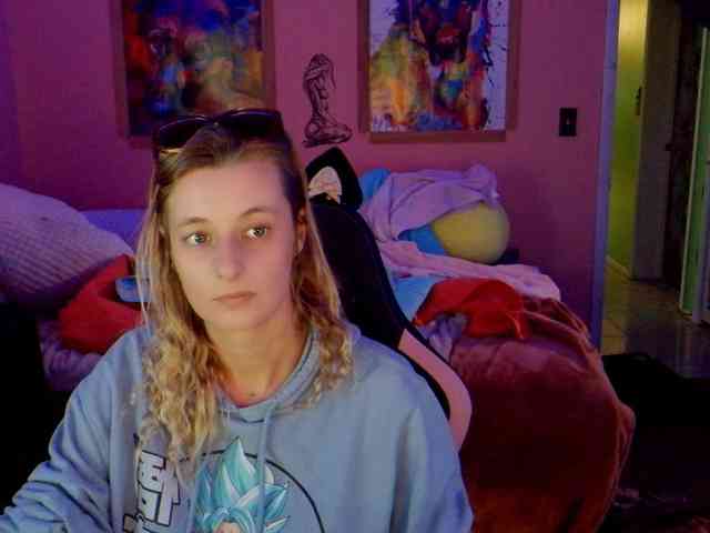 YourSecretGirlFriend963 webcam