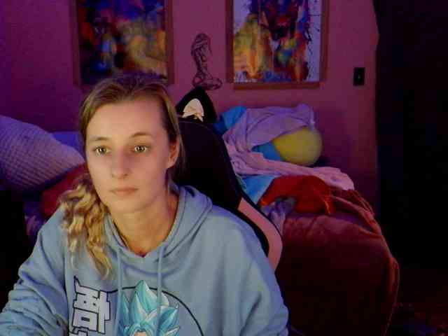 YourSecretGirlFriend963 webcam